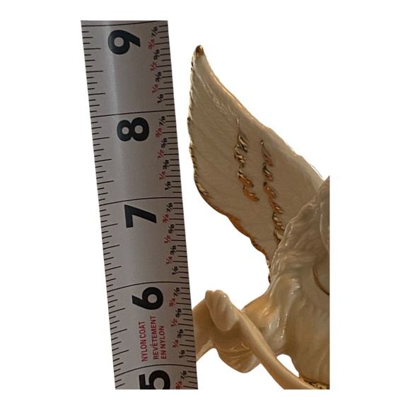 Mikasa fine bone China, retired “holiday elegance” Angel. - Picture 11 of 16